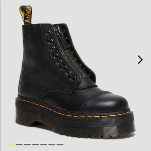 Dr. Martens Sinclair Milled Napa - Size 7